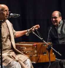 Sannidhya Samvad 13 - Pandit Vishwa Prakash - The Musical Journey.